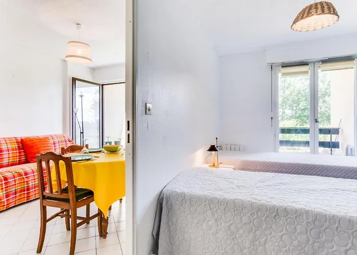 Le Sporting-15 By Interhome 아파트 꺄부흐